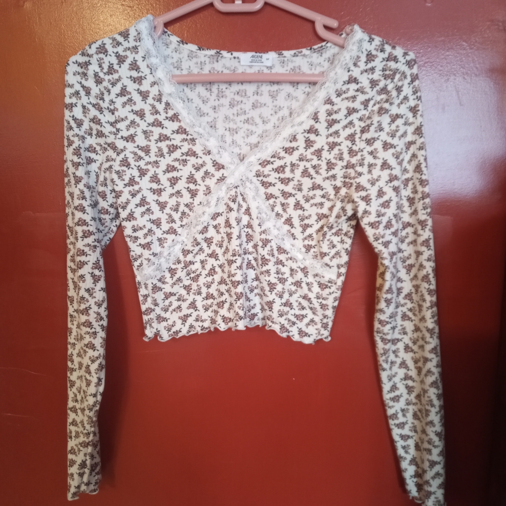 Ardene White, Brown And Pink Cropped Patterned Long Sleeve Top